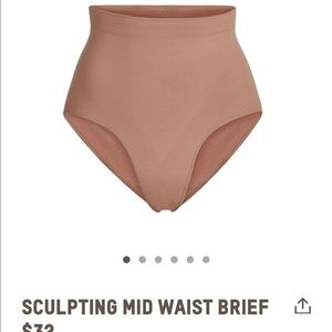 Skims Sculpting Mid Waist Brief in Sienna🤩